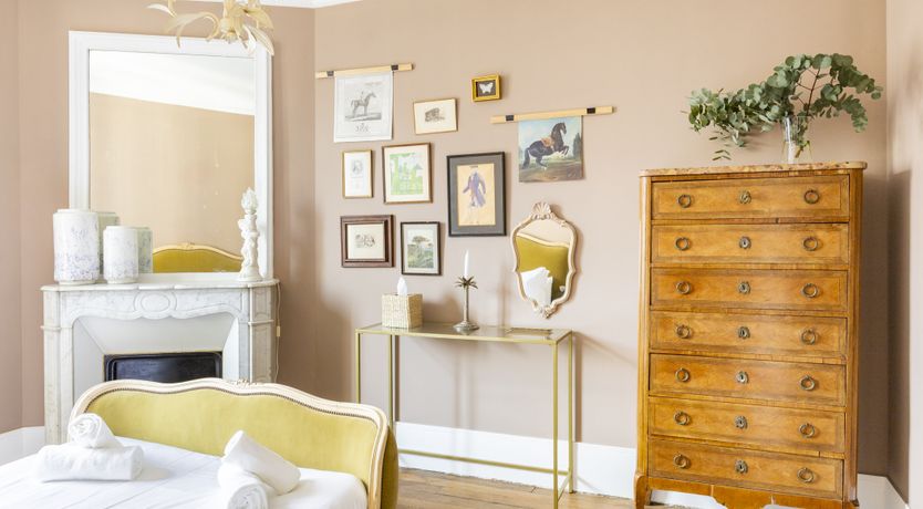 Photo of Lucky Feather