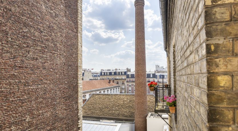 Photo of Lucky Feather