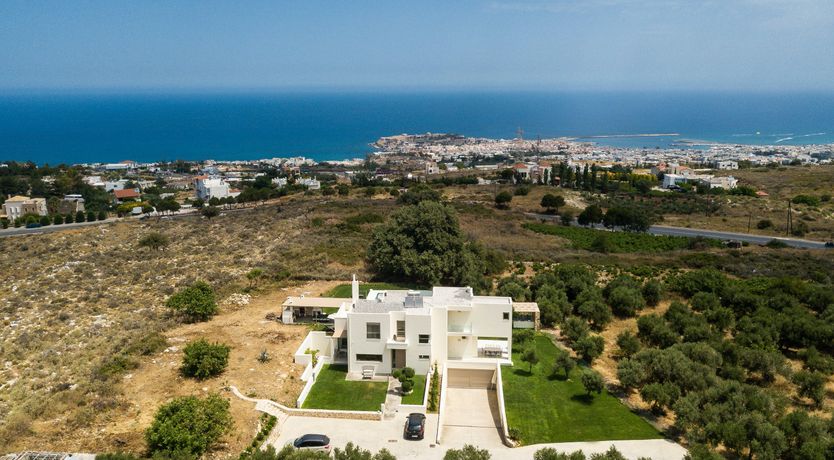 Photo of A Sumptuous Sight