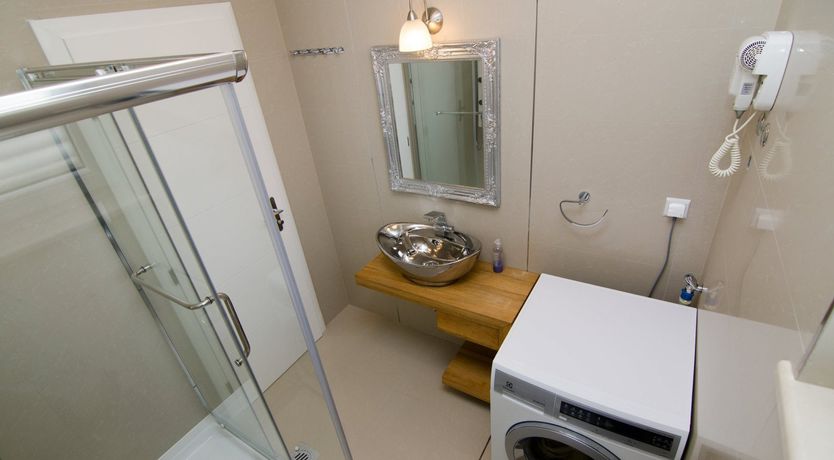 Photo of Sibenik Breeze