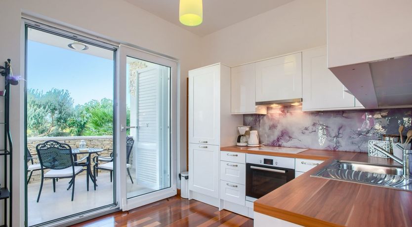 Photo of Sibenik Breeze