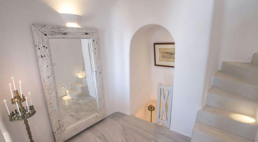 Photo of Minoa's Melody