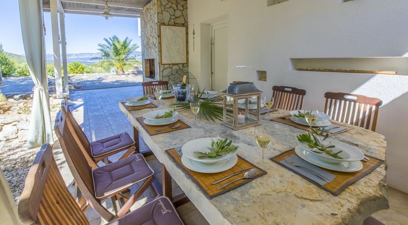 Photo of Eyes on the Waves