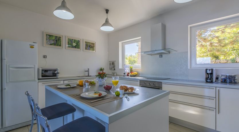 Photo of Eyes on the Waves