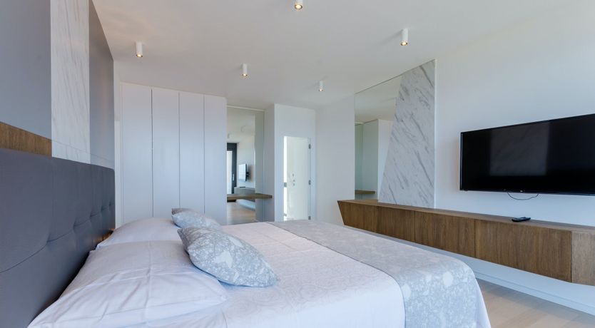 Photo of Coastal Breeze