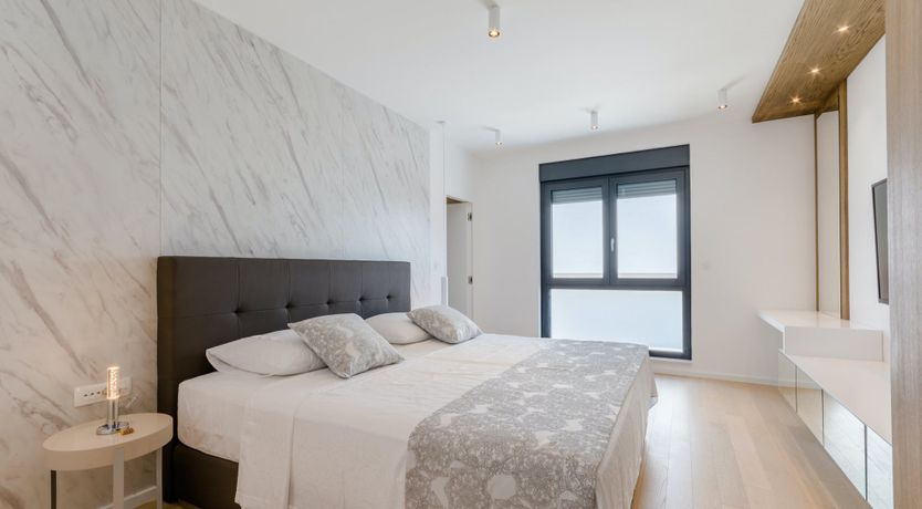 Photo of Coastal Breeze