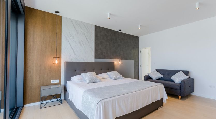 Photo of Coastal Breeze