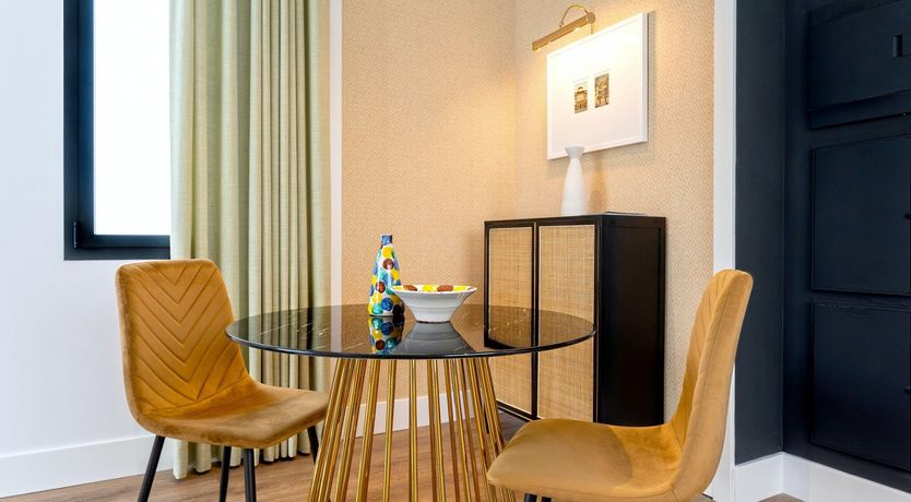 Photo of Seville Star