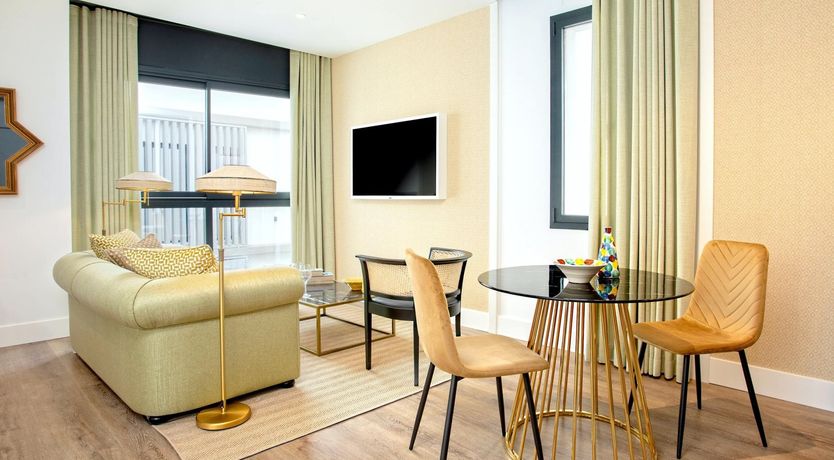 Photo of Seville Star