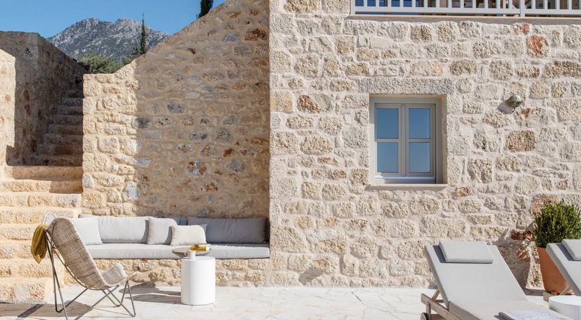 Photo of Peppered Palms