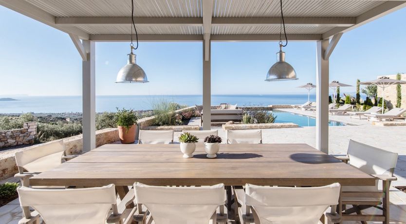 Photo of Peppered Palms