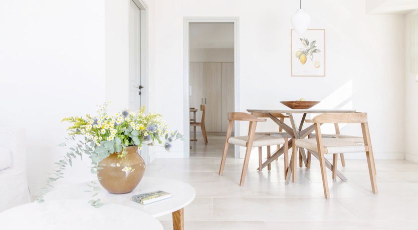 Photo of Peppered Palms