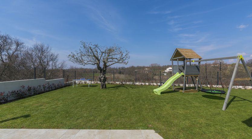 Photo of Green Sky Gallery