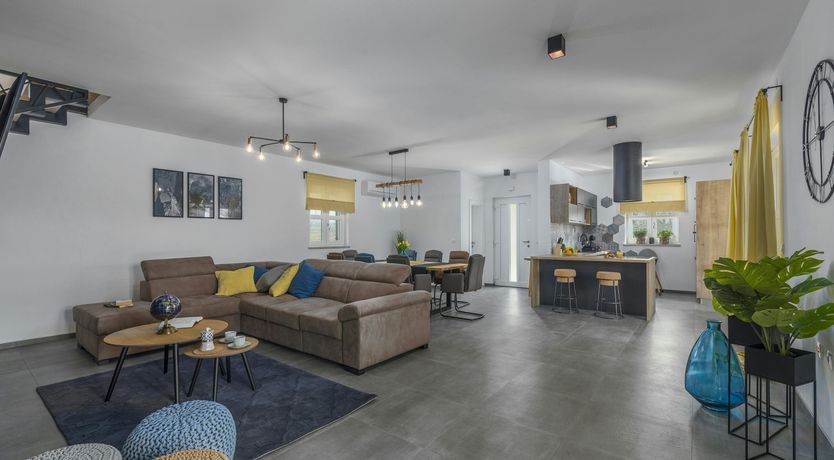 Photo of Green Sky Gallery