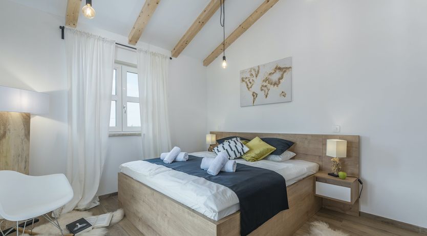 Photo of Green Sky Gallery