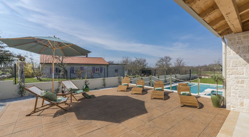 Photo of Green Sky Gallery