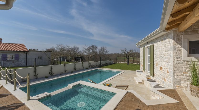 Photo of Green Sky Gallery