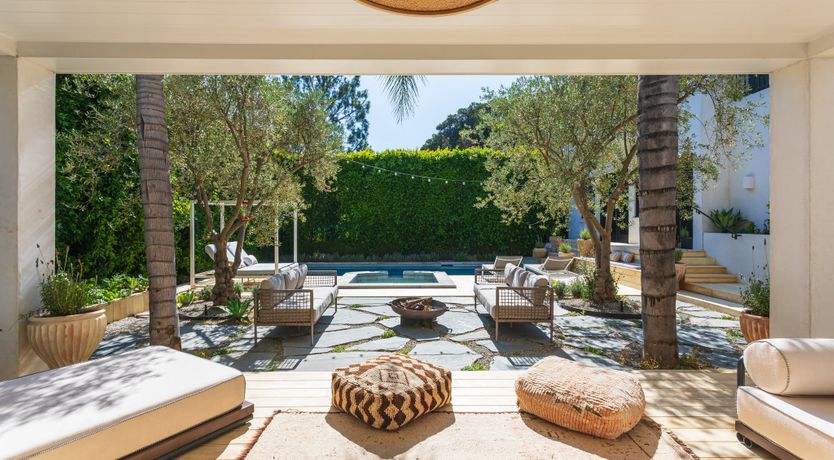 Photo of Golden Handshake