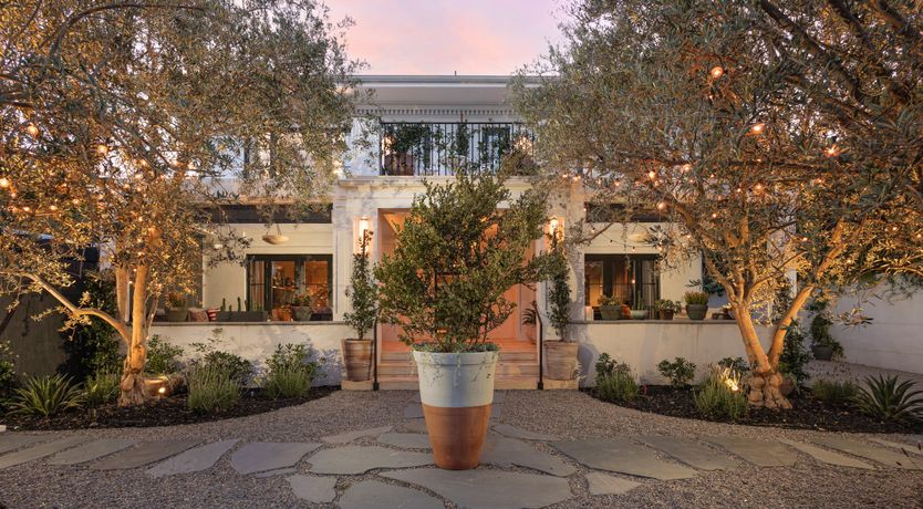 Photo of Golden Handshake