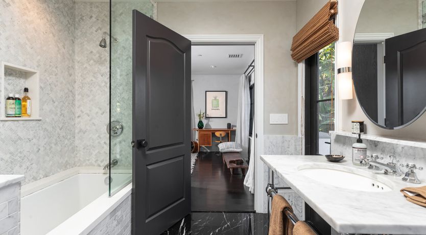 Photo of Golden Handshake