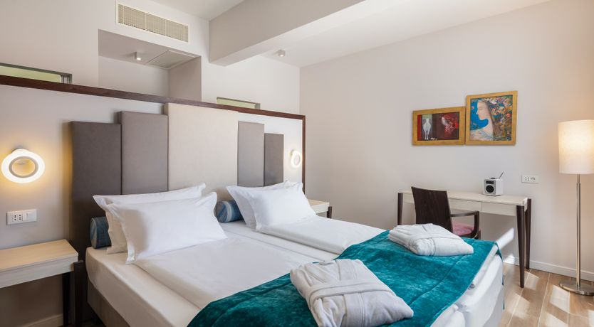 Photo of A Powerful Romance