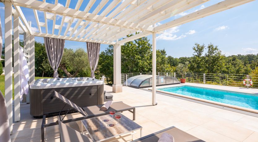 Photo of A Powerful Romance