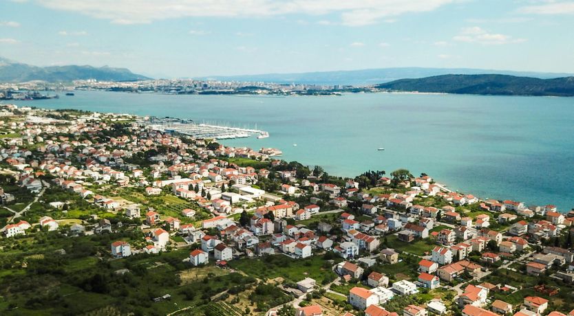 Photo of Sweet Golden Moon