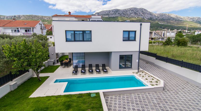 Photo of Sweet Golden Moon