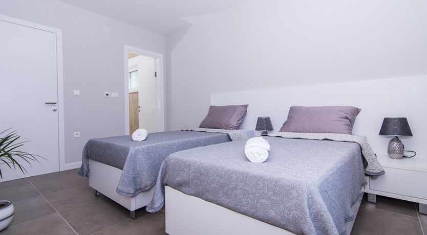 Photo of Sweet Golden Moon