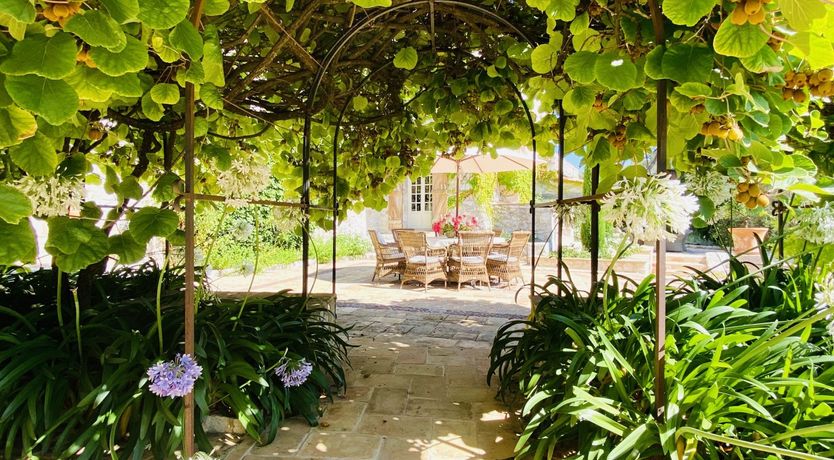 Photo of Polished & Painted