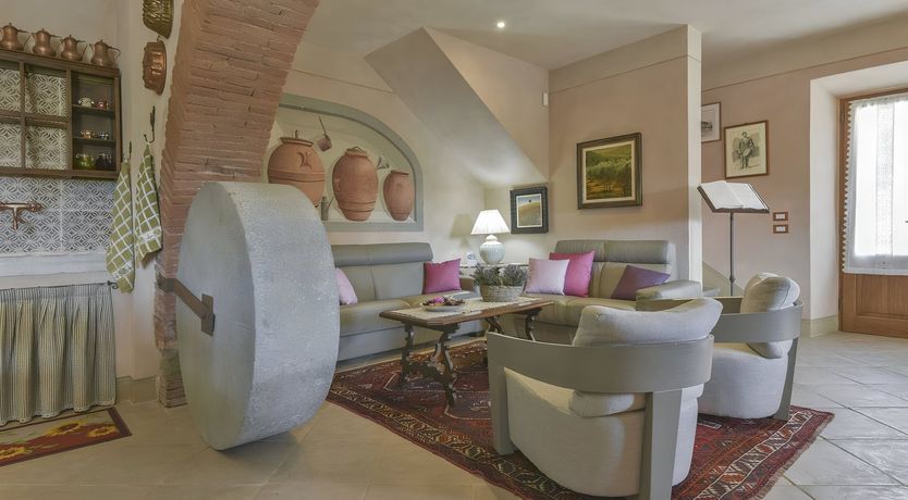 Photo of Mulberry & Olive