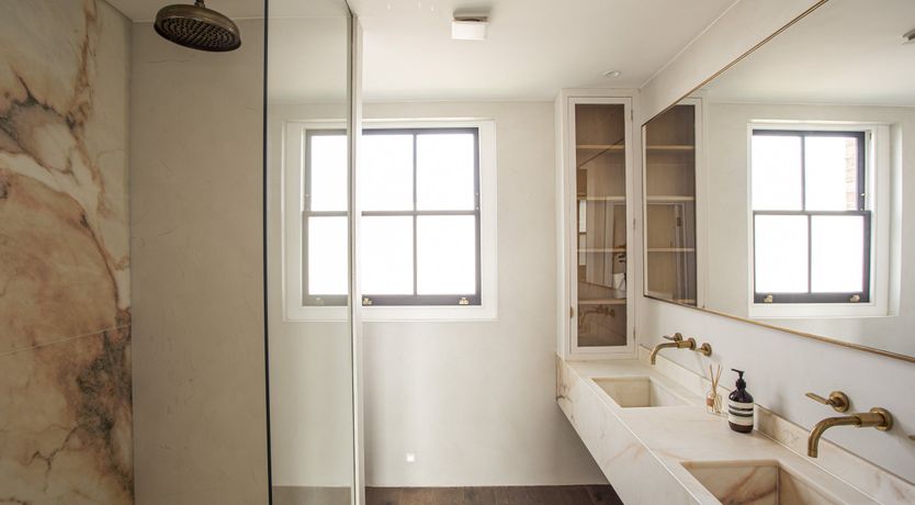 Photo of The Old Peacock