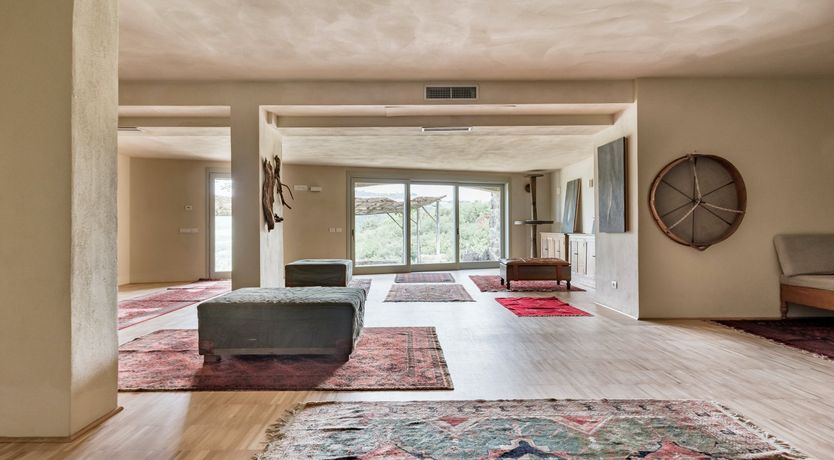 Photo of Artistic Retreat