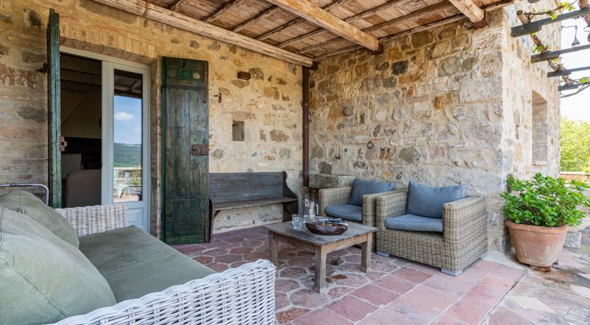 Photo of Artistic Retreat