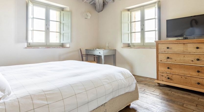 Photo of Artistic Retreat