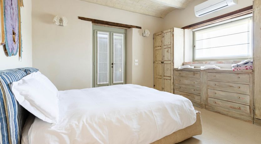 Photo of Artistic Retreat