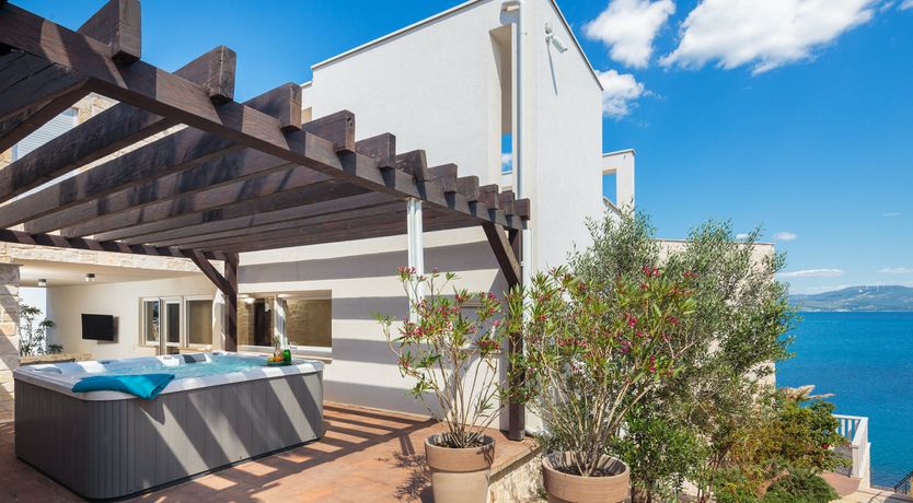 Photo of A Natural Stroll