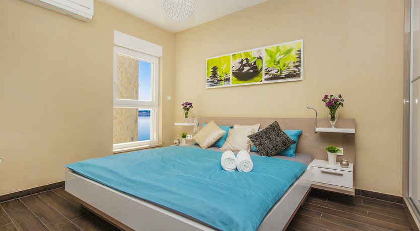 Photo of A Natural Stroll