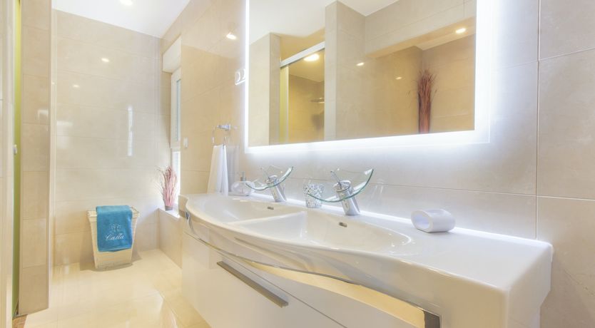 Photo of A Natural Stroll