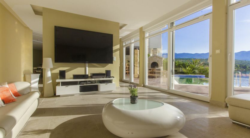 Photo of A Natural Stroll