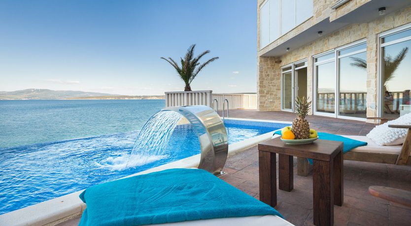 Photo of A Natural Stroll