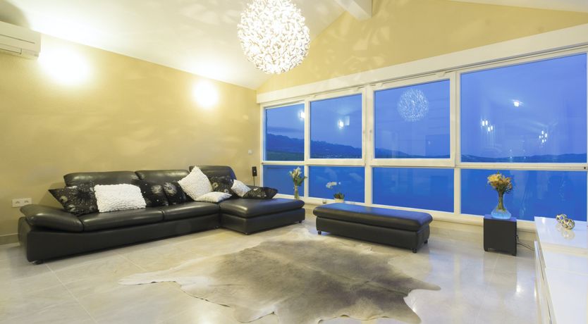 Photo of A Natural Stroll