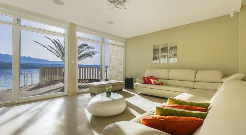 Photo of A Natural Stroll