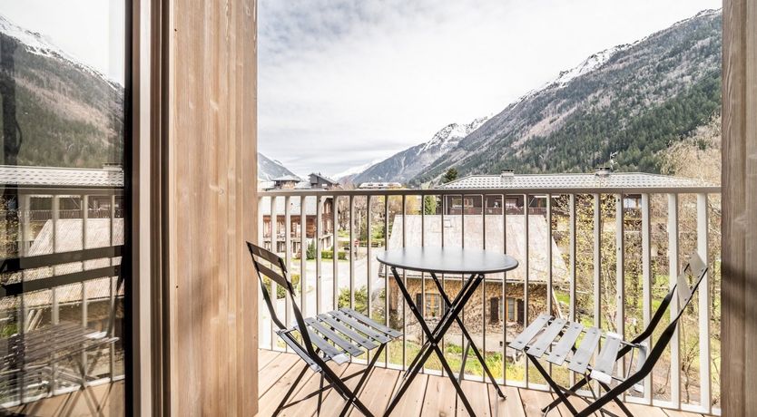 Photo of Mountain & Abbey