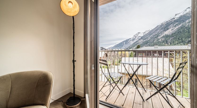 Photo of Mountain & Abbey