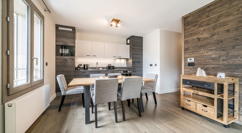 Photo of Mountain & Abbey