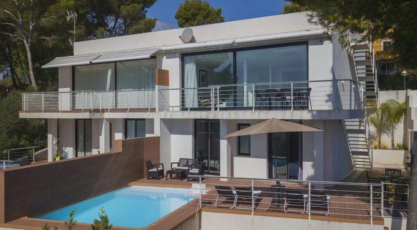 Photo of A Blush of White