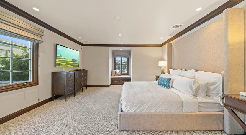 Photo of Beverly Hills Blue