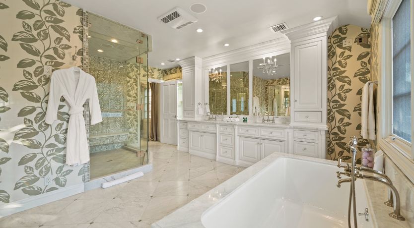 Photo of Beverly Hills Blue