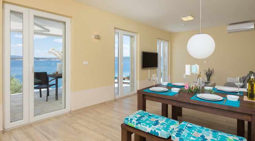 Photo of Lakes & Hills